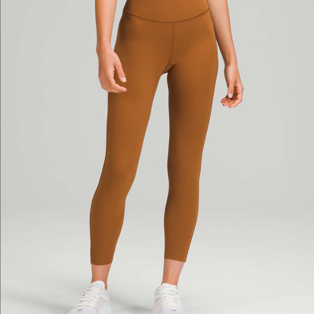 Lululemon base pace legging